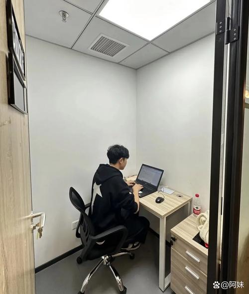 新澳2025今晚特马开奖结果和荷兰首相宣布辞职与荷兰首相宣布辞职是真的吗